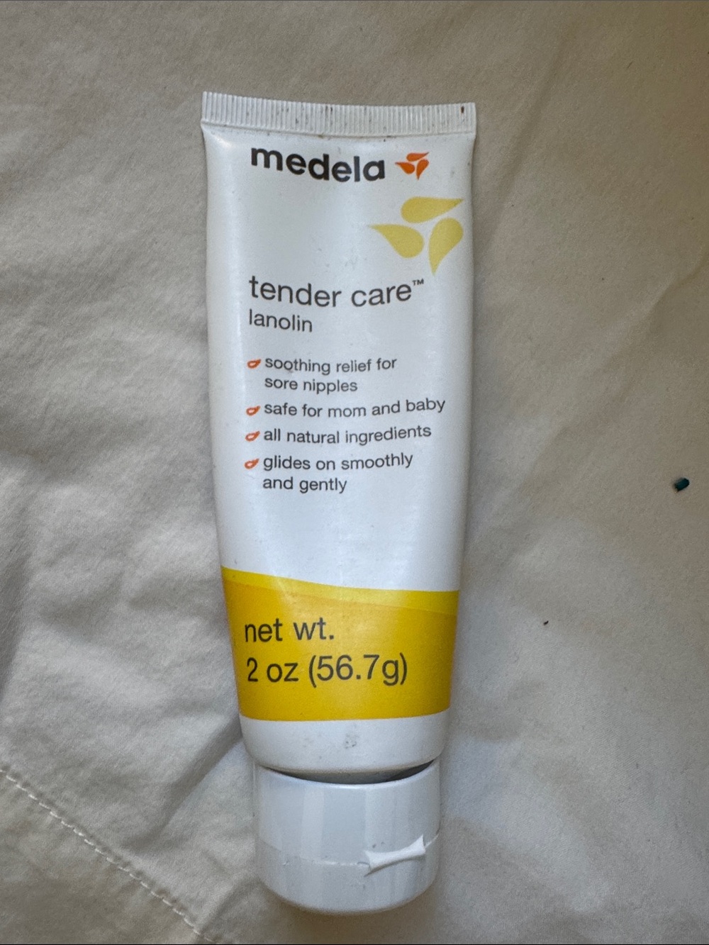 Medela Tender Care Lanolin Soothing Cream - White & Yellow